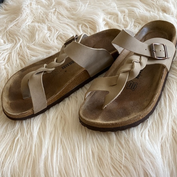 CUSHIONAIRE sandals - Picture 2 of 12